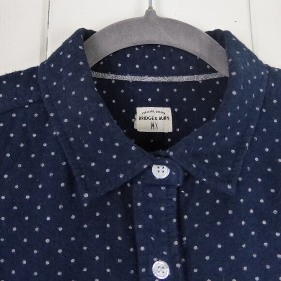 Bridge and Burn Button Up Shirt Womens SZ XS Small Polka Dot Long Sleeve Casual - Picture 3 of 7